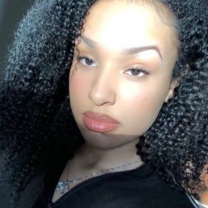 Meet your Posher, Tatiana